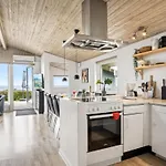 Nelina - 300m From The Sea By Interhome