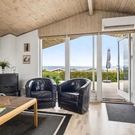 Nelina - 300m From The Sea By Interhome Vakantiehuis *