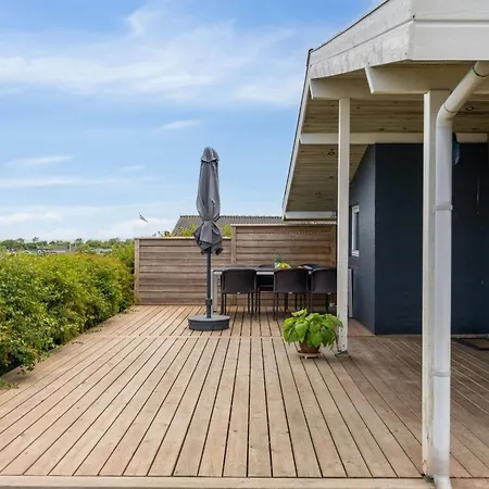 Сasa de vacaciones Nelina - 300m From The Sea By Interhome *