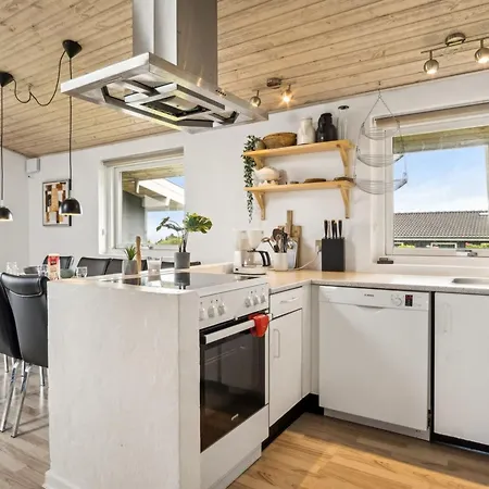 Vakantiehuis Nelina - 300m From The Sea By Interhome Bogense